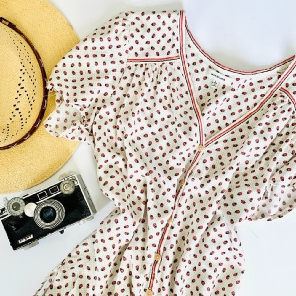 Max Studio Ladybug Top 🐞